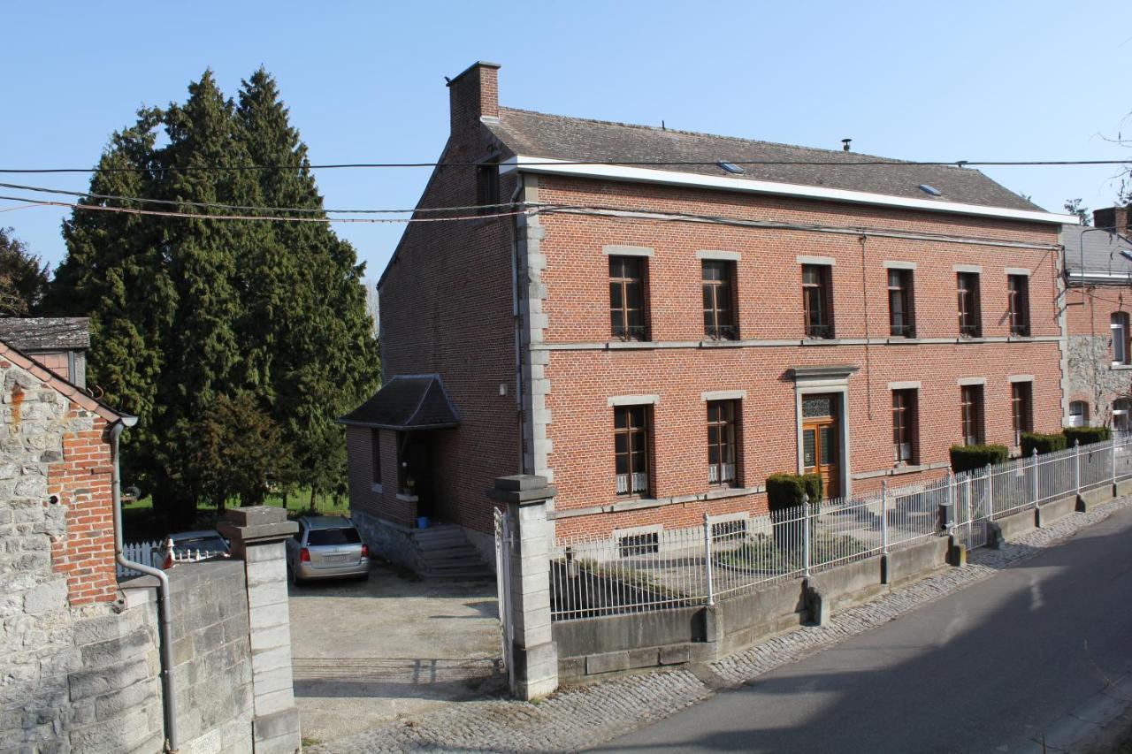 Au Crapaud Charmant Merbes-le-Chateau Exterior foto