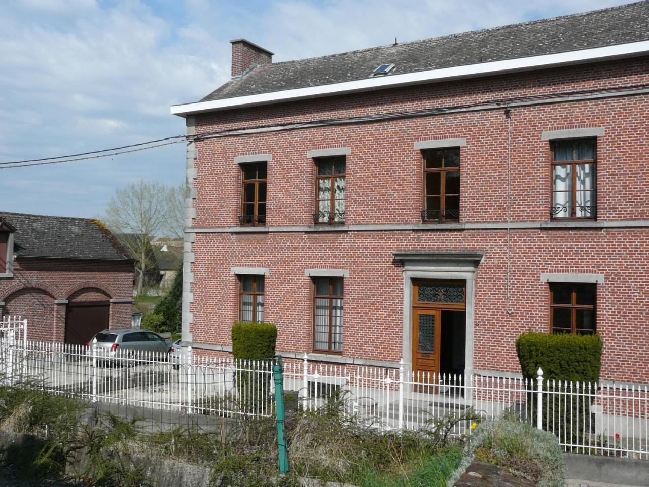 Au Crapaud Charmant Merbes-le-Chateau Exterior foto